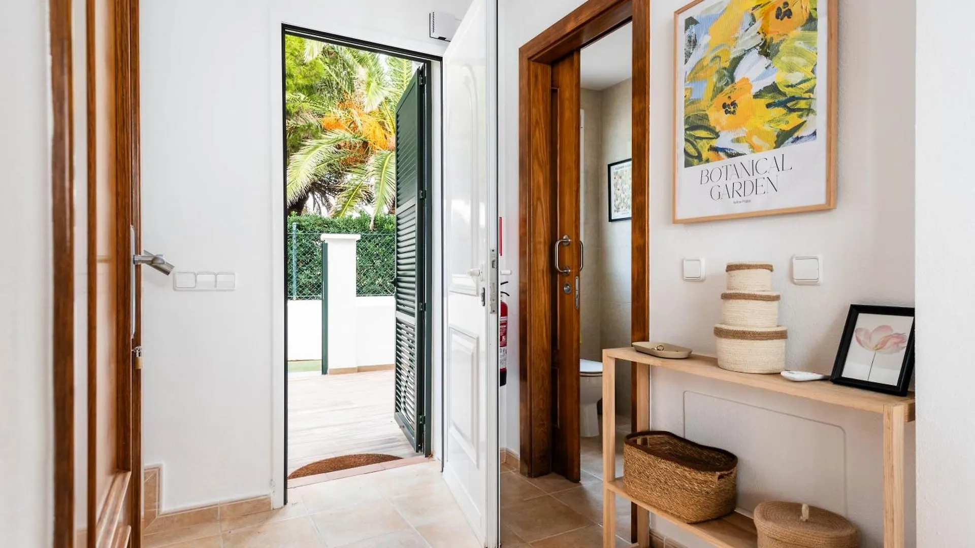 Prázdninový dům 3 Bedroom Villa, 300M To Arenal D'En Castell Beach Punta Grossa Španělsko